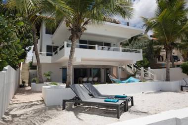 One Ocean Boutique Apartments & Suites Bonaire