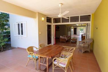 Apartment Donkey at Windsock Beach