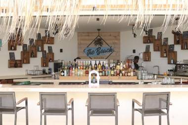 Apartment Turtle at Windsock Beach