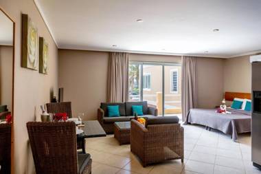 Luxury Studio Rough Scad at Den Laman