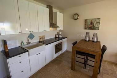 Aqua Breeze Apartment