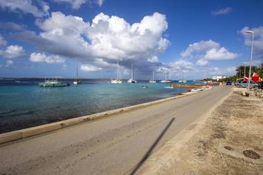 Seaside Apartment Flamingo
