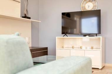 Seaside Governor Suite