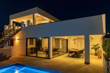 Casa Jade Vista - New modern house with private pool