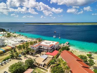 Den Laman Condominium Tuna