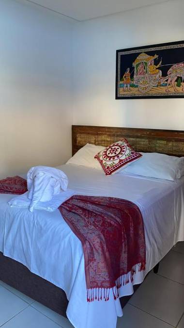 Thaiji Pousada e Parador