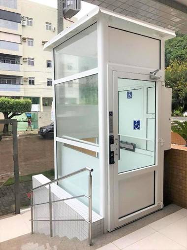 Apartamento em João Pessoa a Poucos Metros do Mar