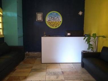 Onça da Praia Hostel