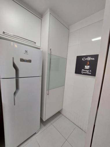 Apt. 02 qts - próximo ao mar da Praia de Itapuã