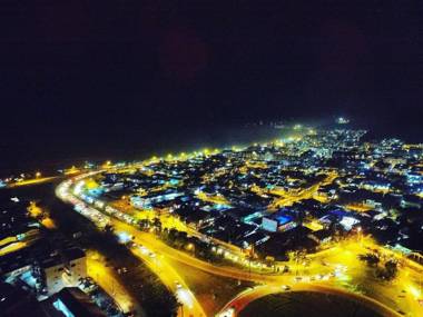 UBATUBA APARTAMENTO TOP