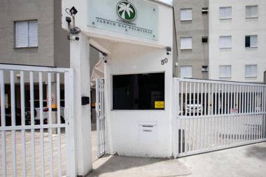 Jardim das Palmeiras piscinas lazer estacionamento coberto prox. Praia Grande