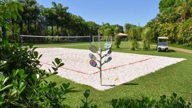 Radio Hotel Resort & Convention