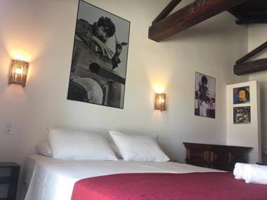 Casa Larrosa Itaúna Adults Only