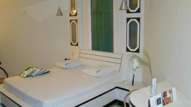 Floresta Tucuruvi (Adult Only)