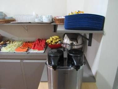 Hotel Moraes a 10 minutos da 25 de MarçoBrásBom Retiroa 2 minutos do Mirante Sampa Sky e pista de Skate Anhangabaú