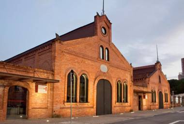 Hospedaria - A Casa Café Arte - Valores Acessíveis