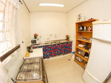 OBA 16 - QUARTO PRIVATIVO no BAIRRO DA LIBERDADE