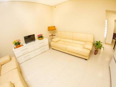 OBA 17 - QUARTO PRIVATIVO no BAIRRO DA LIBERDADE