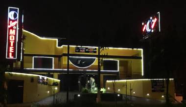 Luna Motel (Adults Only)