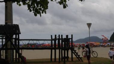 Apto Pé na Areia Santos