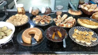 Hotel Piramide - Pituba