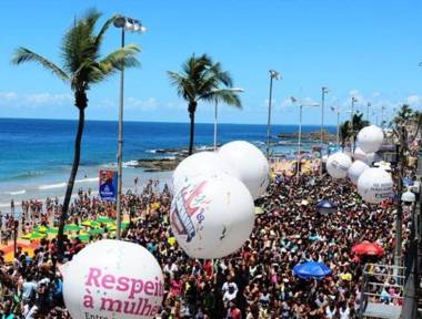 Flat à Beira Mar na Barra