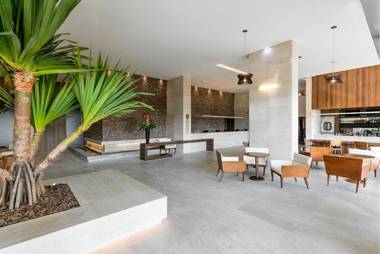 Vogue Square Fashion Hotel by Lenny Niemeyer