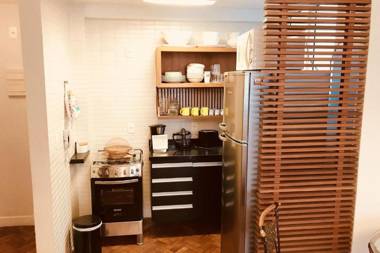 JUMP IN BED COPACABANA 10