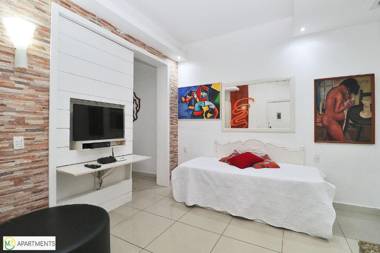 Lindo studio silencioso para 3 pessoas com maquina de lavar em Copacabana!