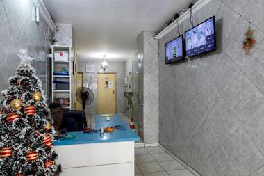 Studio muito economico para 3 pessoas com vista lateral para o mar!