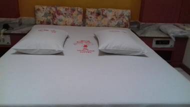 Hotel Verlaine adult only