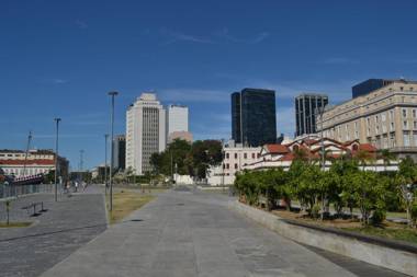 Sangha Urbana - hostel yoga & meditação