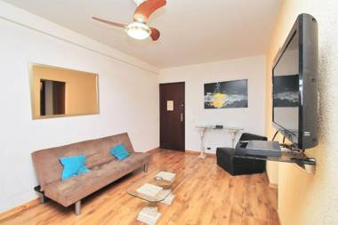 Amável cobertura duplex com piscina particular a 2 minutos da praia de Copacabana!