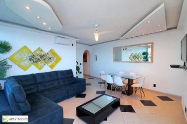 Incrivel cobertura de frente para o mar com 3 quartos e piscina particular em Copacabana!