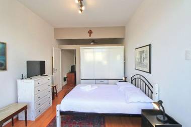 Confortavel apartamento para 6 pessoas em Copacabana