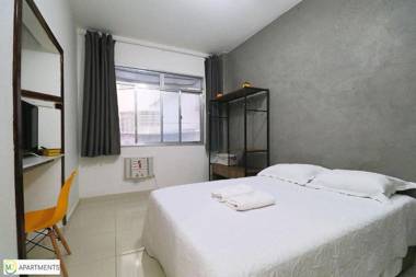 Studio silencioso estiloso e com otima localização em Copacabana