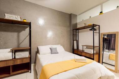 Studio silencioso estiloso e com otima localização em Copacabana