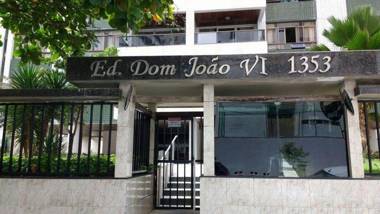 Apto de 4 quartos-a uma quadra da praia de Boa Viagem