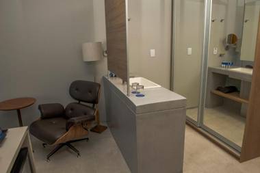 Silverton Paiva Experience - Flat