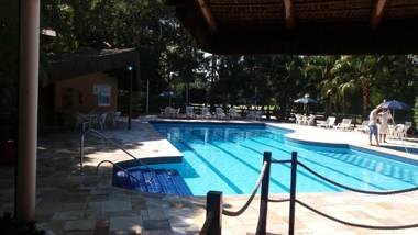 Amarilis Flat Service