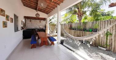 Casa dos Ipês com 3 suítes piscina área gourmet