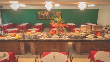 Casa Blanca Park Hotel