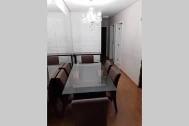 Apartamento Térreo com Jardim e Garagem