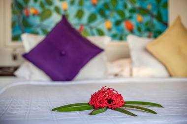 Sombra e Água Fresca Resort