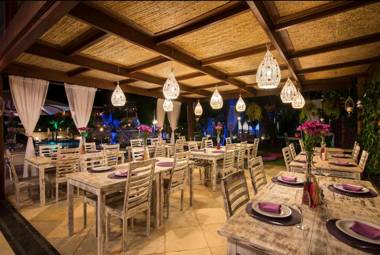 TRIPLEX V7 Pipa Beleza Spa Resort