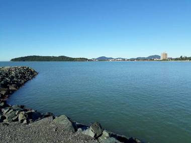 Suítes econômica 250 metros do mar