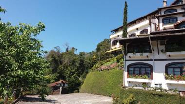 Gallardin Palace Hotel