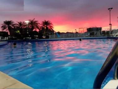 Condomínio Fechado - 4 Suítes com Piscina - Bougainvillee IV