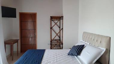 Mar Egeu Arte & Pouso