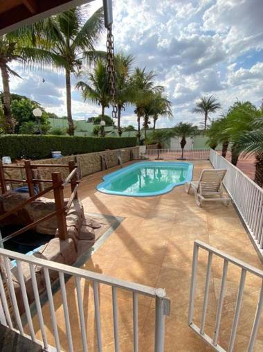 Casa dos Carvalhos Rua do sabiá 25 coab 1